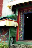 011-Namche Bazar - Bienvenue au monastère du village