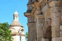 nîmes